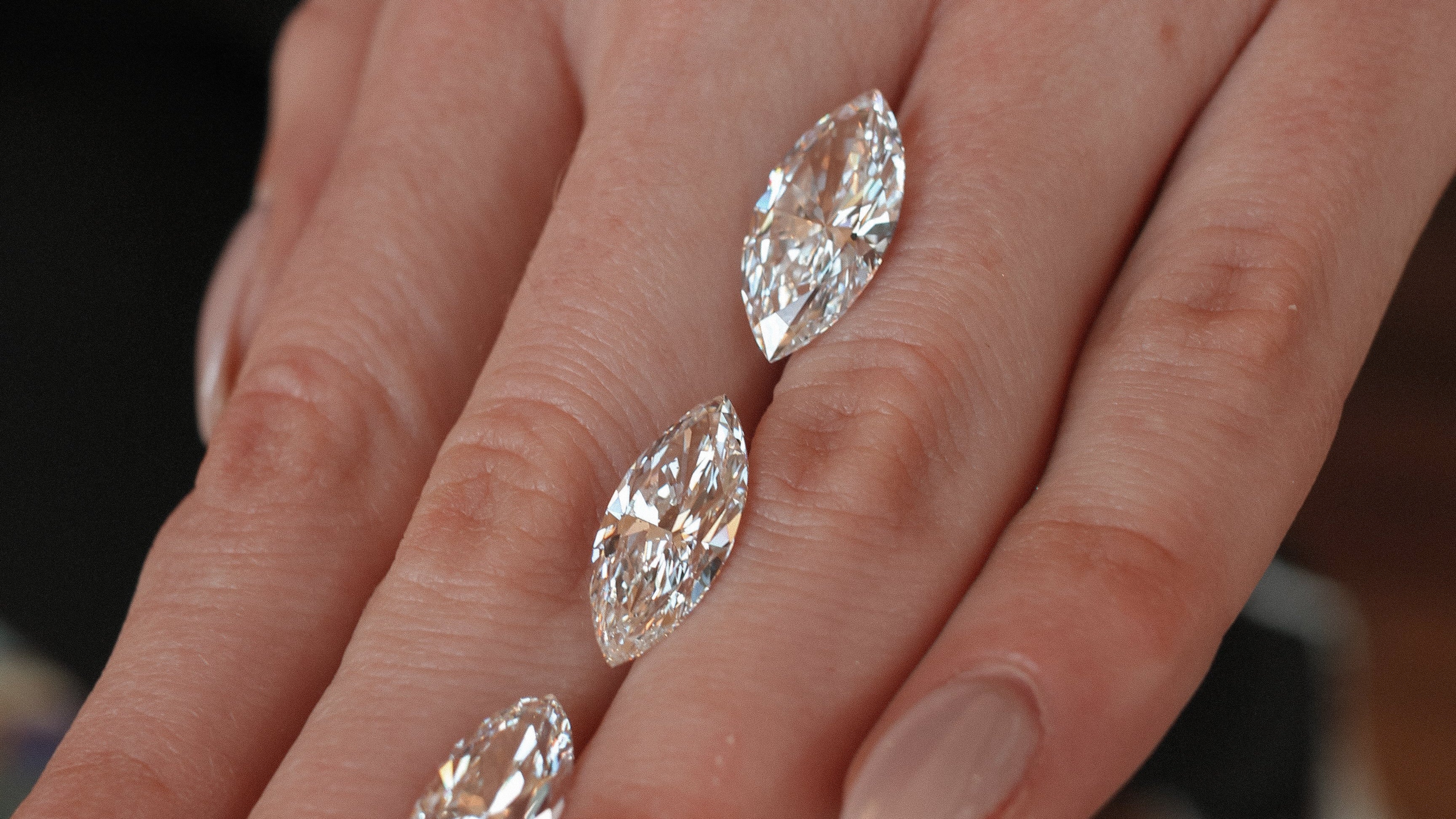 ALL ABOUT HPHT TREATED NATURALLY MINED DIAMONDS