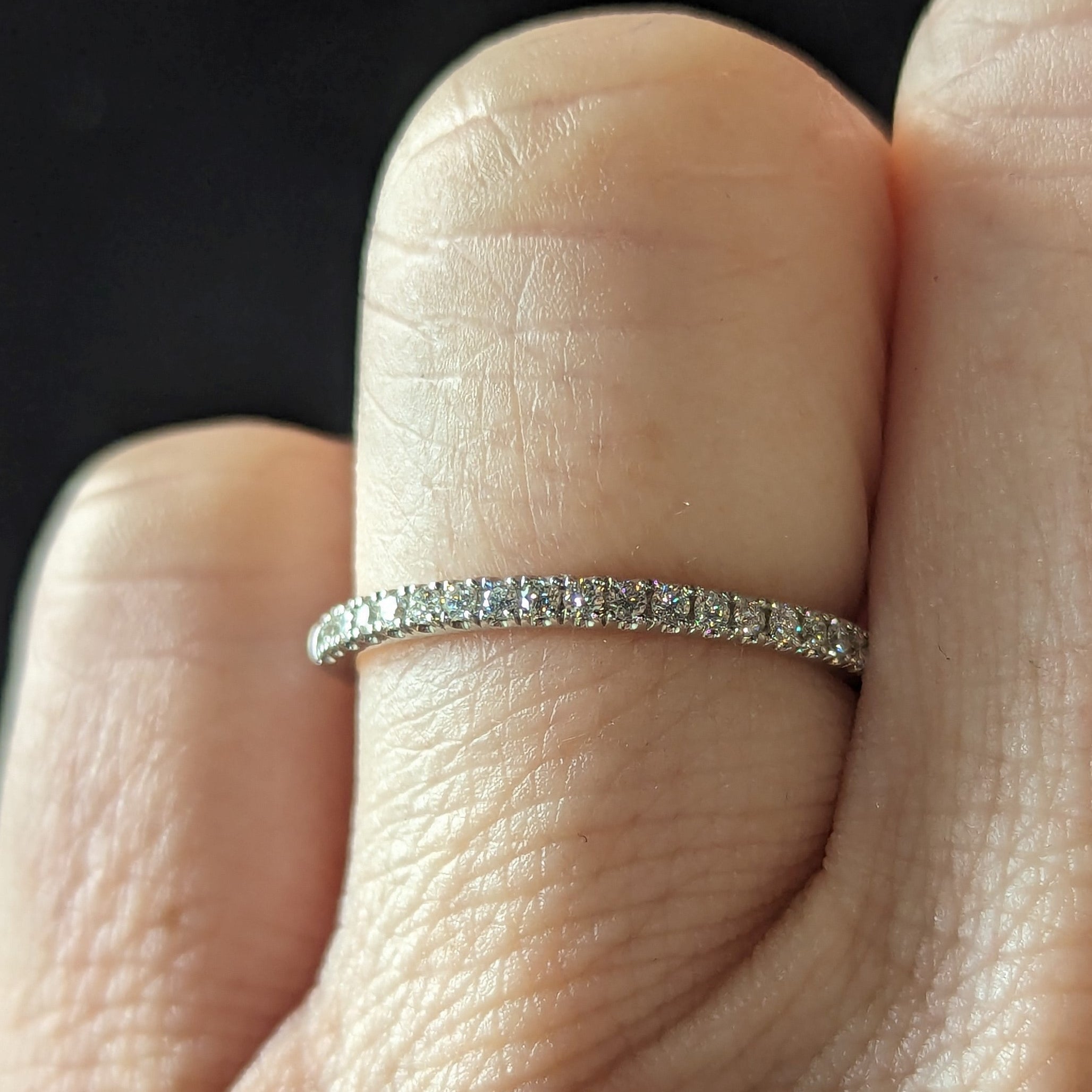 Diamond Wedding Bands - Women'