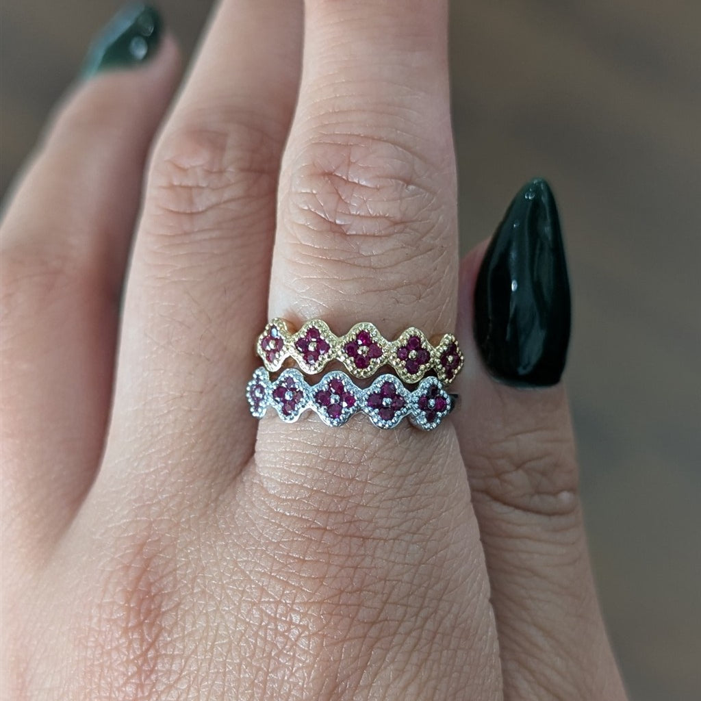 14ktWG clover band with 0.37ct