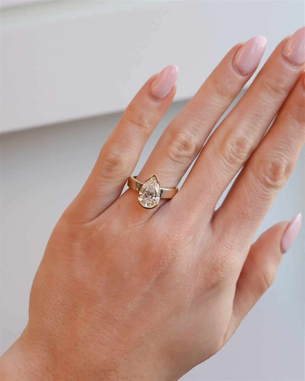 14kt yellow gold 3.02ct pear c