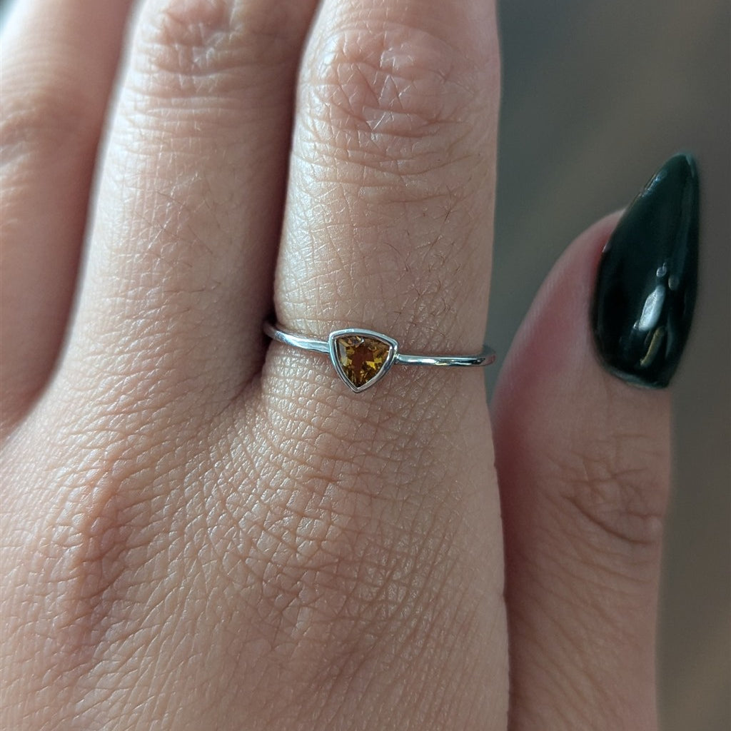 10kt White Gold Citrine Stacka