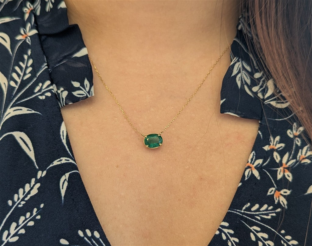 14KY 1.50Ct Oval Emerald Penda