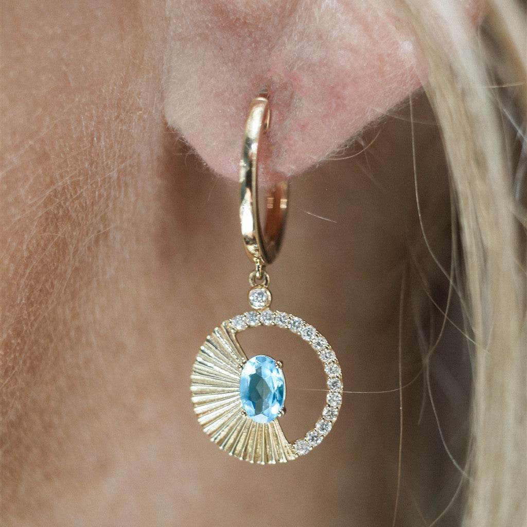 14KY  .16TCW Blue Topaz and .0