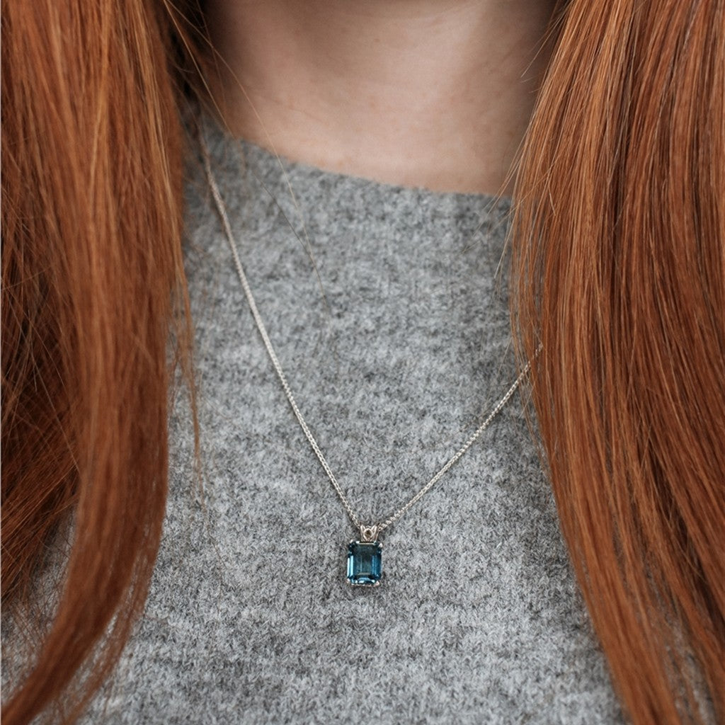 9x7 blue topaz pendant step cu