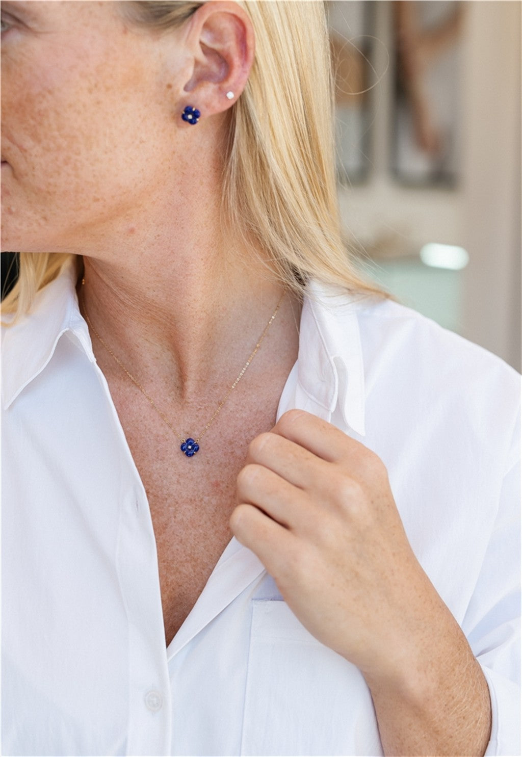 18kt Yellow Gold Lapis Floral