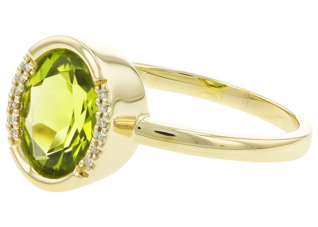 14KY 1.72CT Peridot Half Bezel