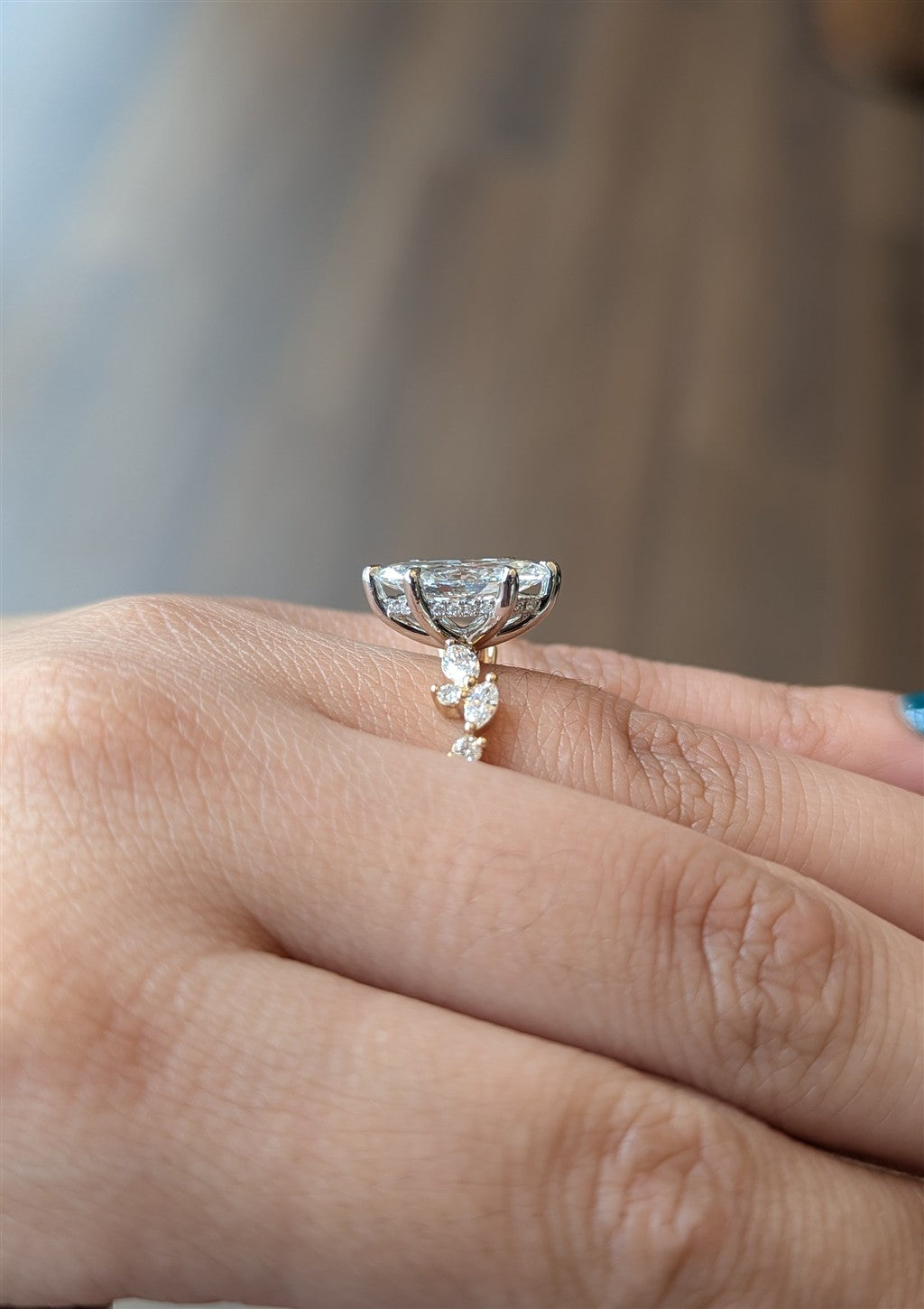 14kt yellow gold 2.10ct marqui