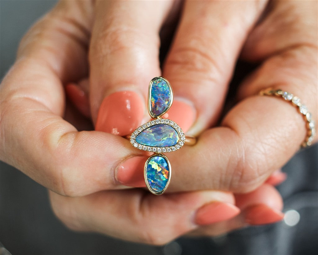 14KY 3.67CTW Australian Opal D