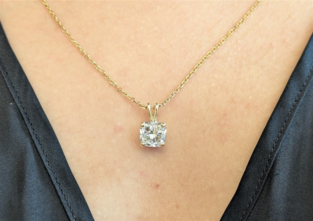 14KY 3.04CT Cushion Lab Diamon