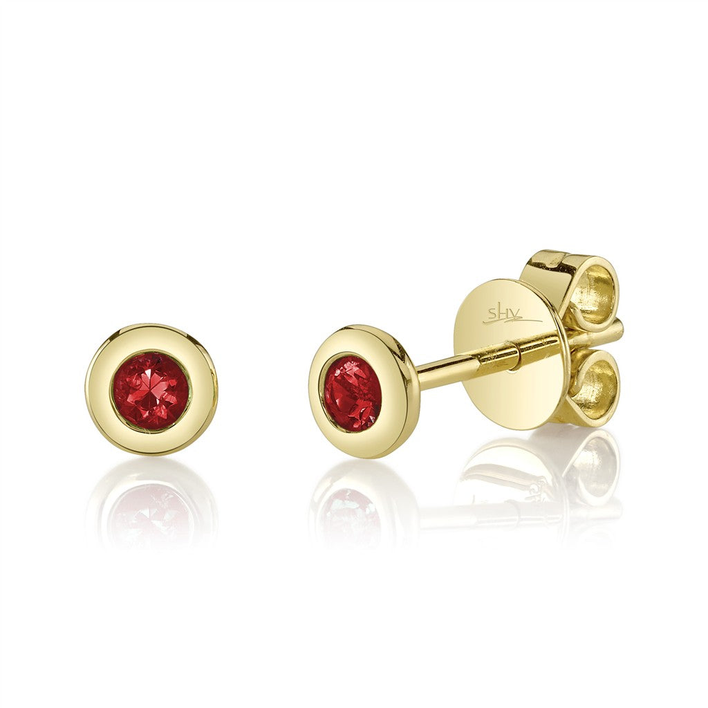 14KY 0.10CTW RUBY BEZEL STUD E