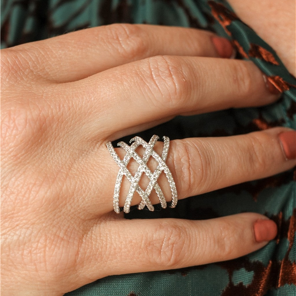 14kt white gold wide ring set
