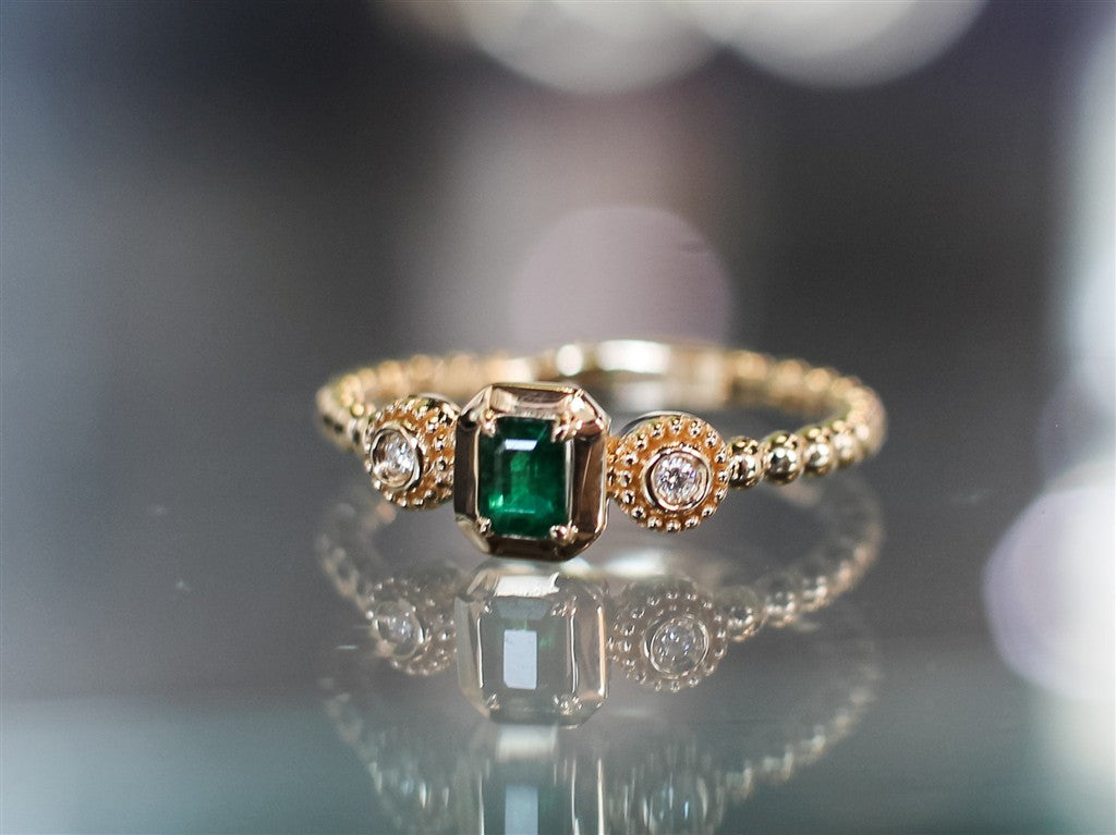 14kt yellow gold 0.02ct diamon
