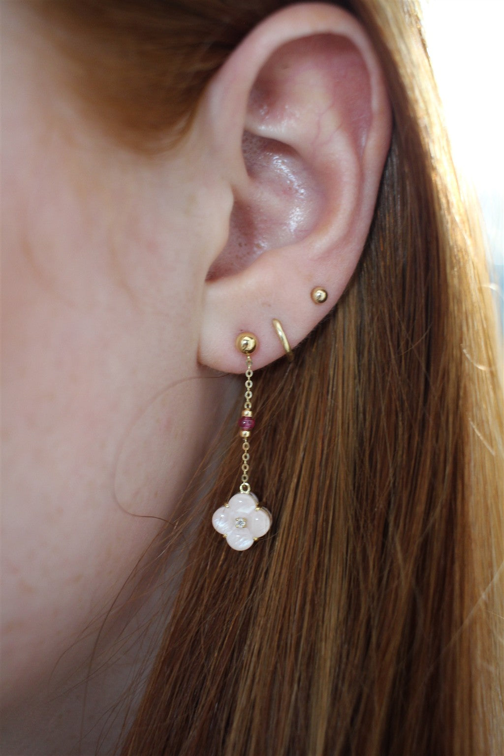 18KY RUBY BEAD ACCENTED MOTHER