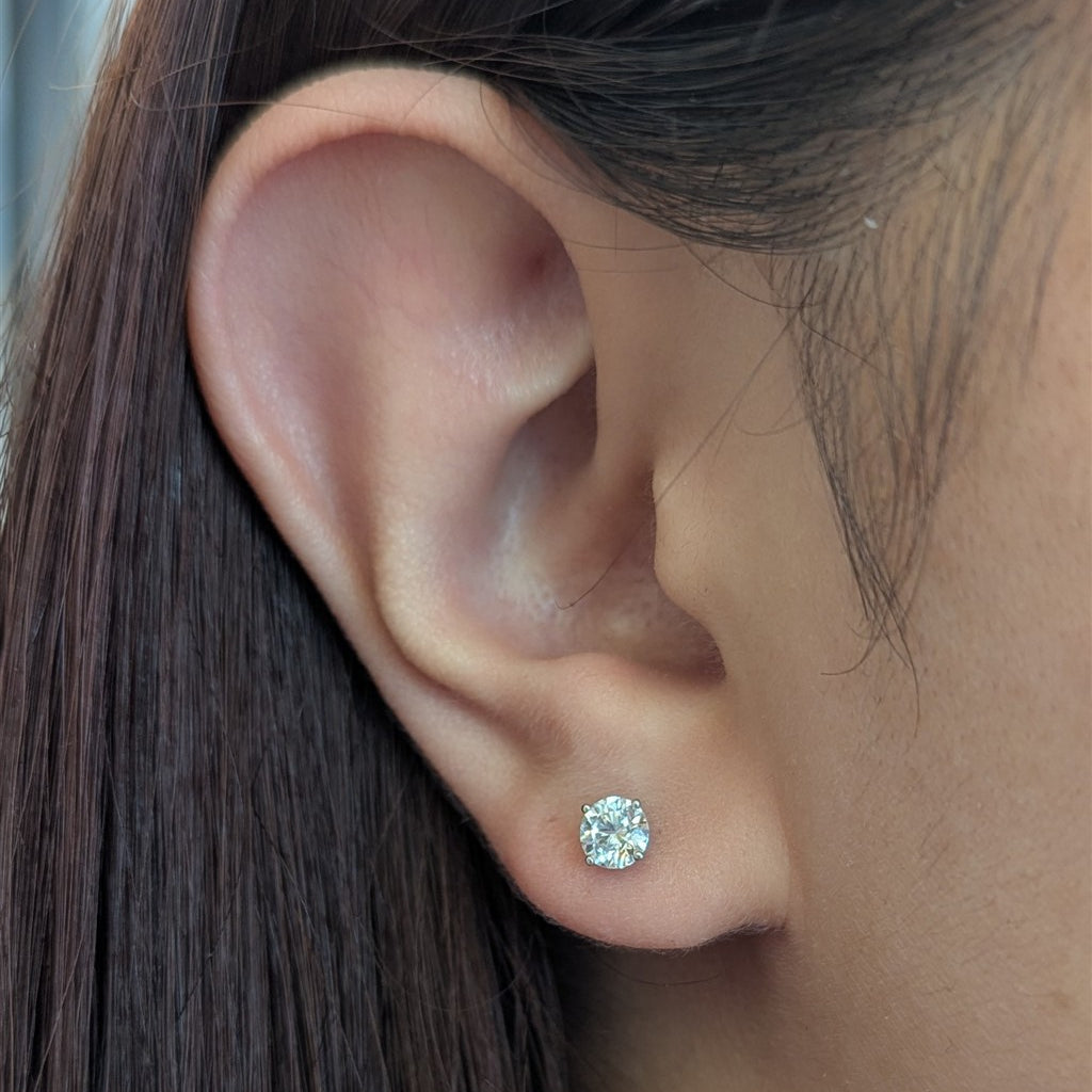 14KW 1.00CTW Diamond Stud Earr