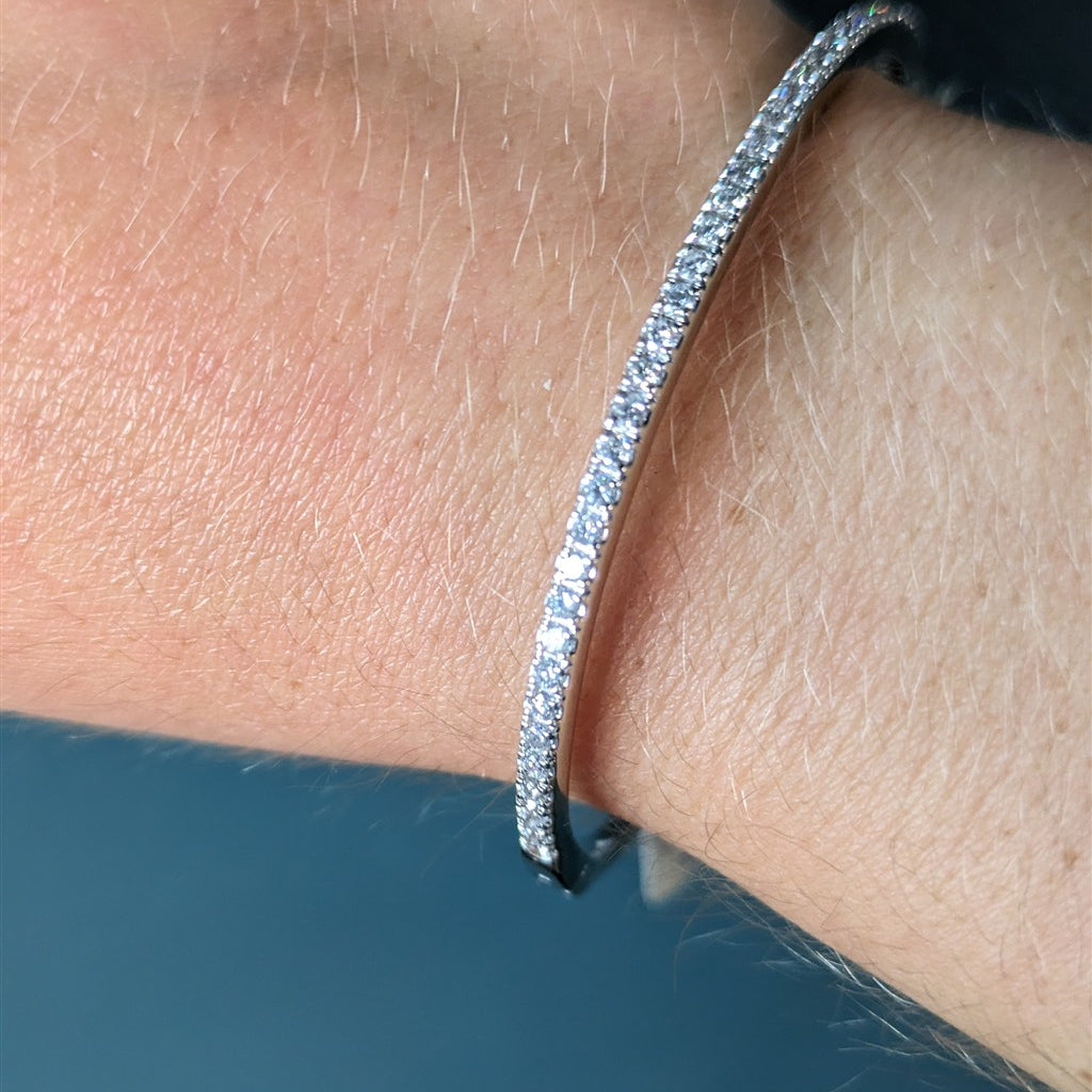 14KW 1.00CTTW DIAMOND BANGLE B