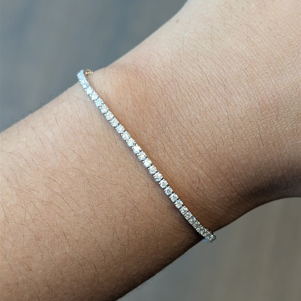 14kt white gold 2.01ct lab gro