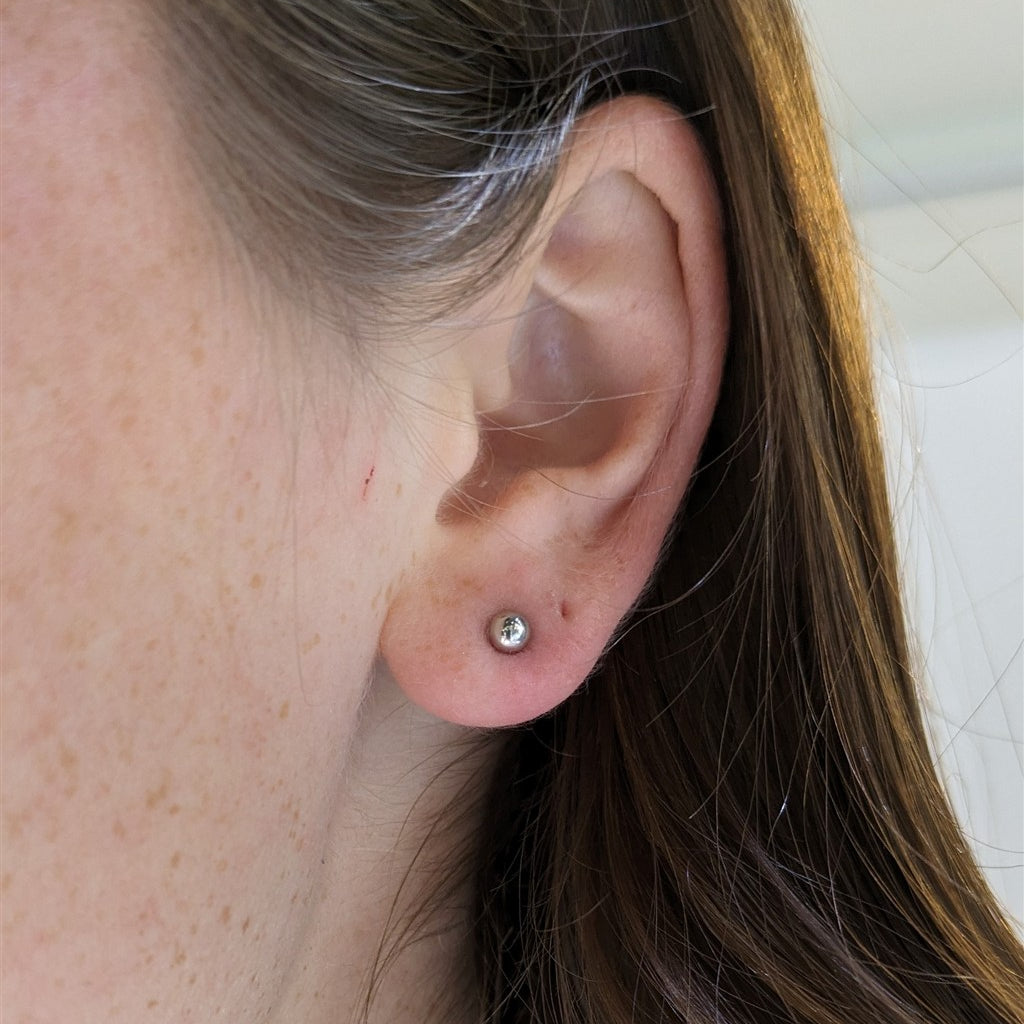 14KW 4 MM Ball Earrings