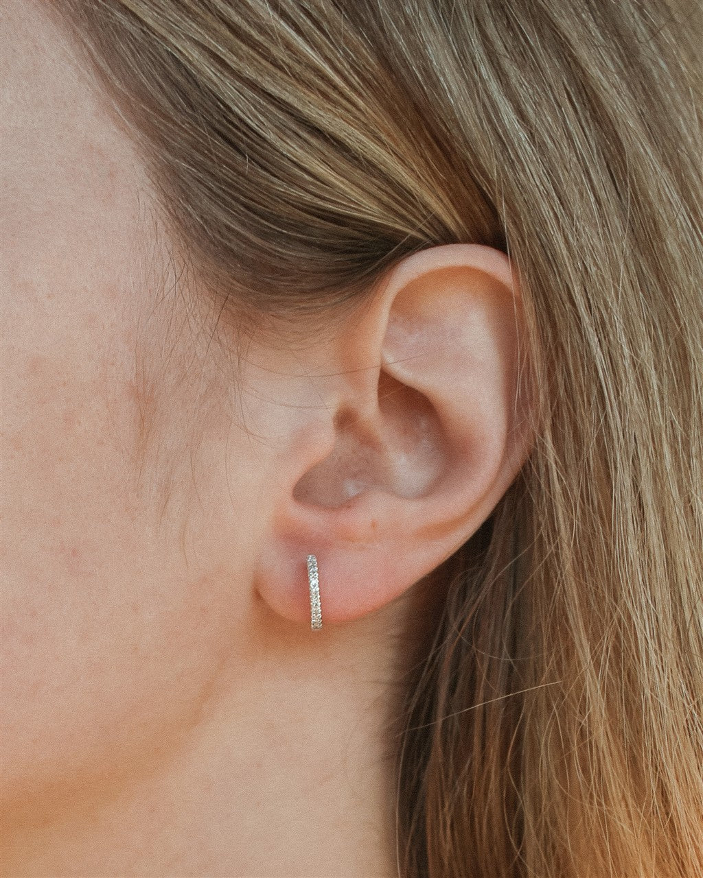 14KWG 0.07ctw Dia Huggies

1