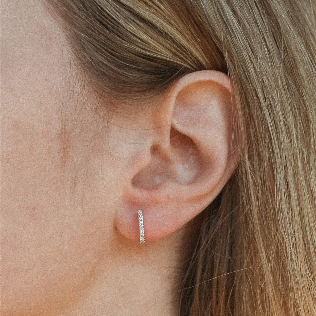 14KW 0.07CTW Diamond Huggies