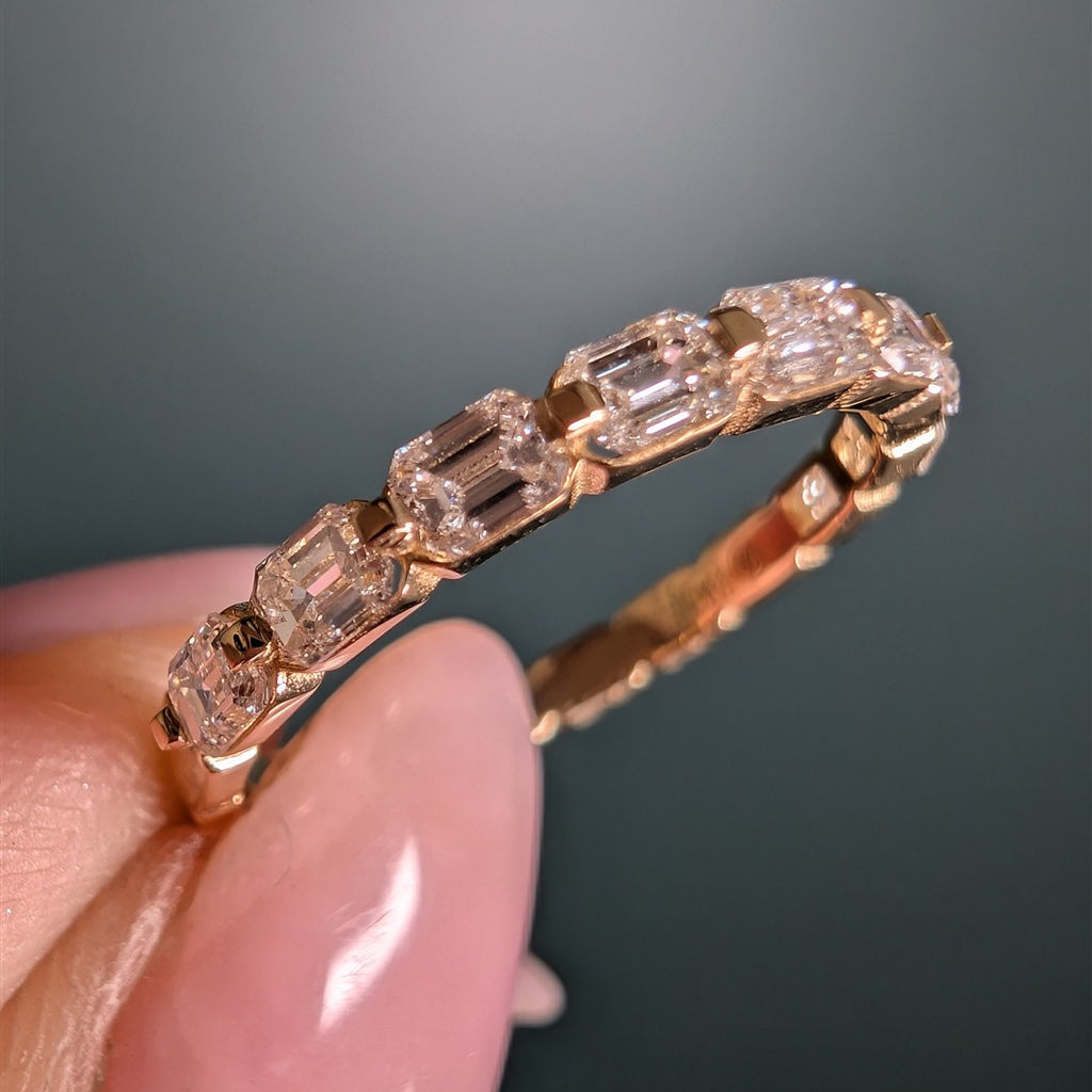 Diamond Wedding Bands  -  Women'