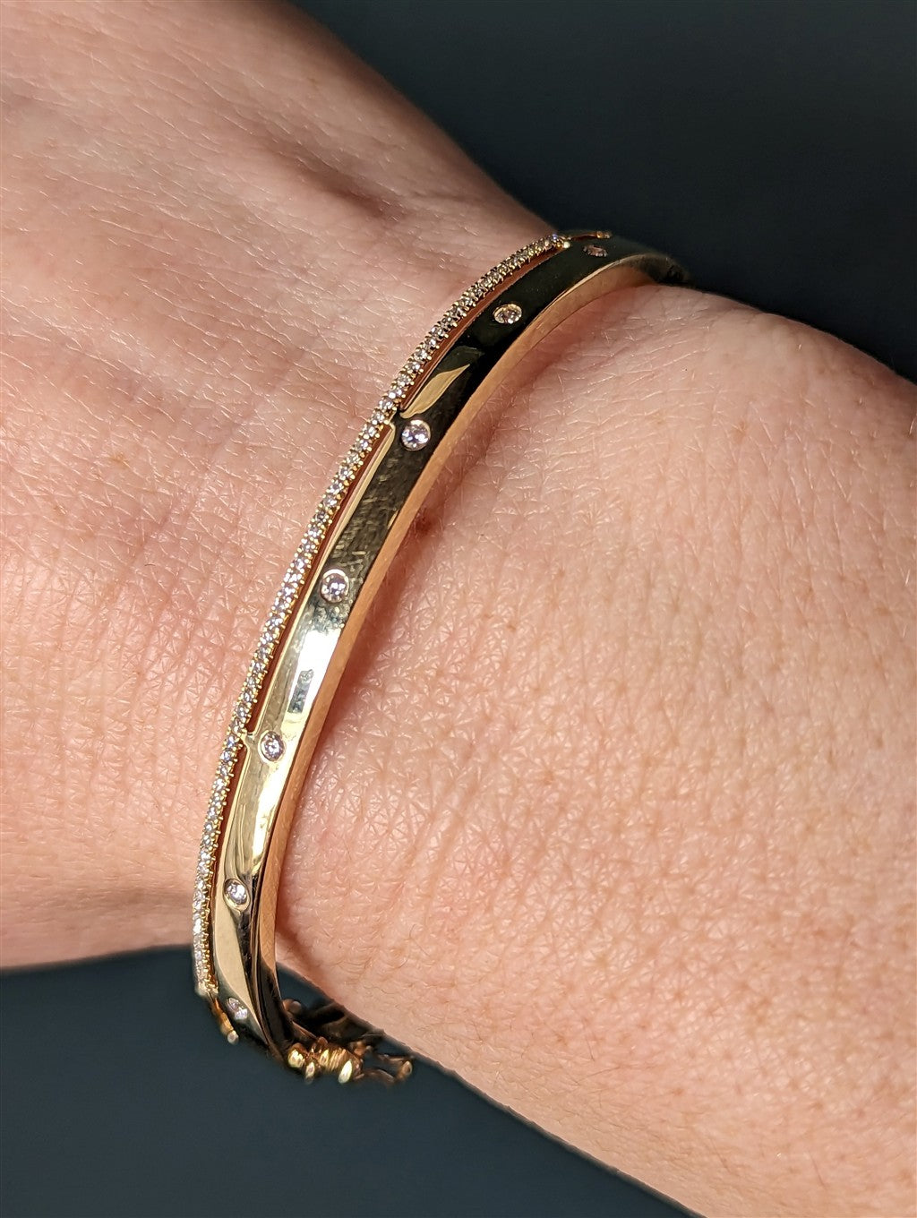 KATE COLLINS BANGLE BRACELET 1