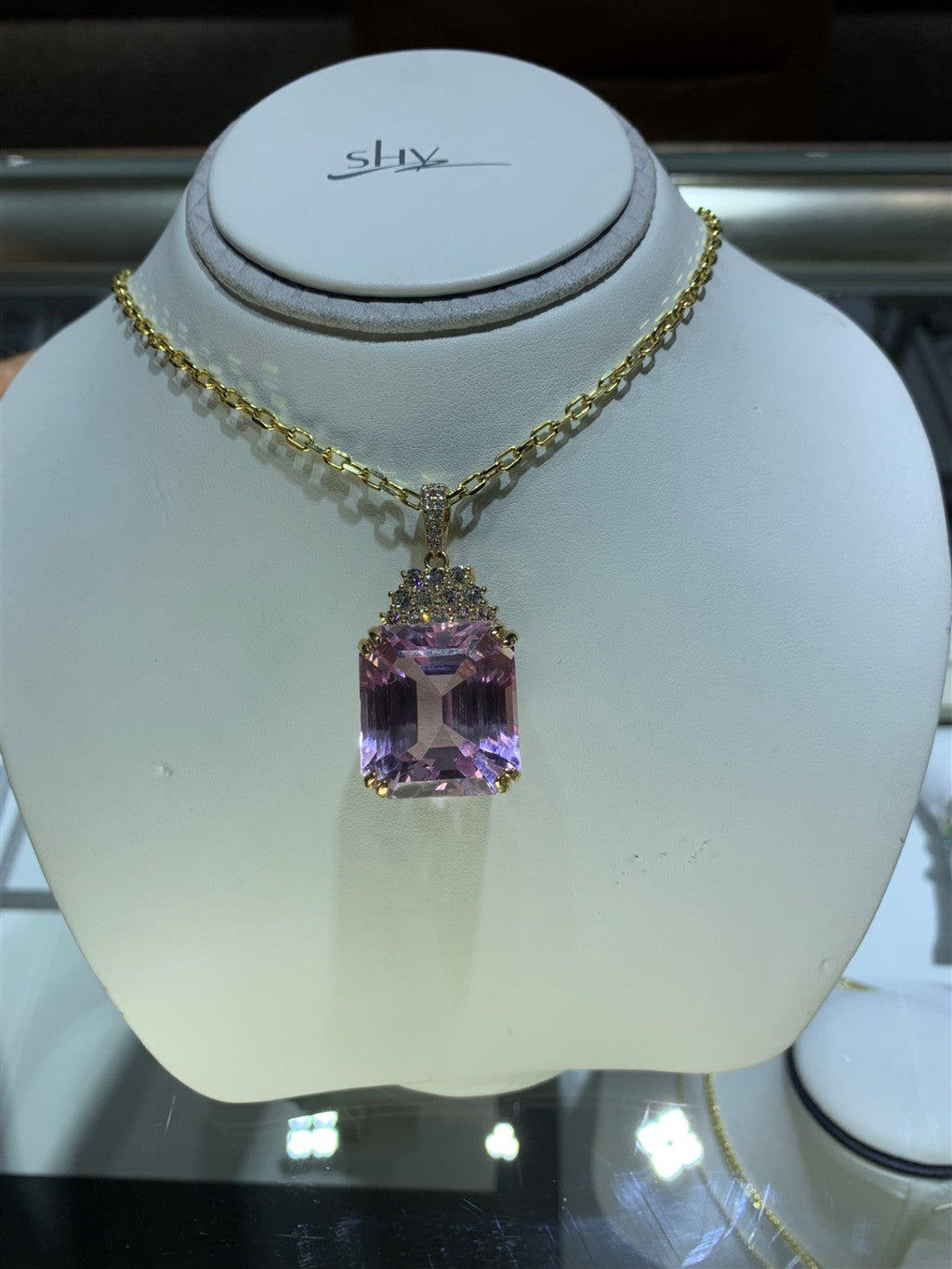 GIA #5221665670 NATURAL KUNZIT