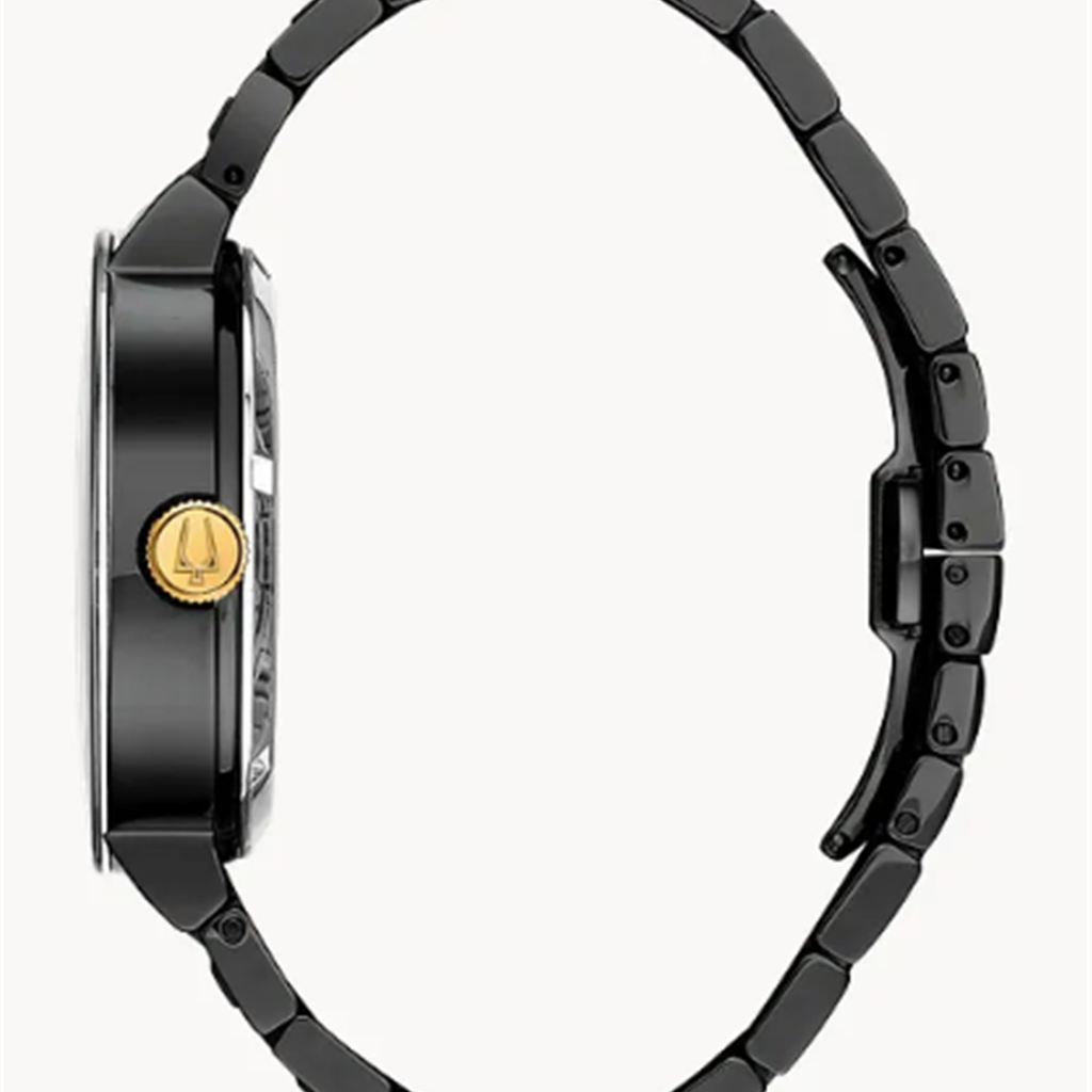 Futuro Modern. In black IP sta