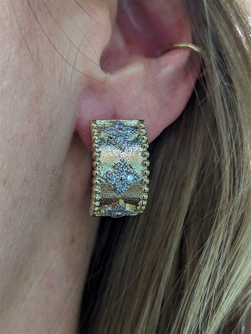 14k yg and diamond 0.75ct clov