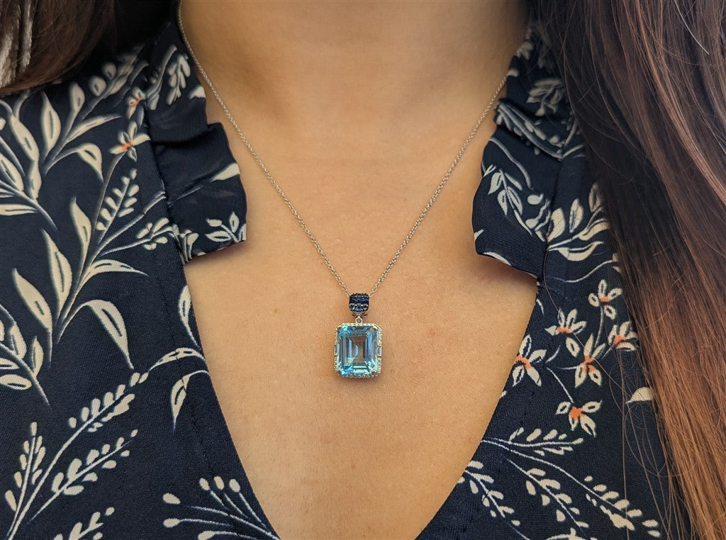 14kt White Gold Sky Blue Topaz
