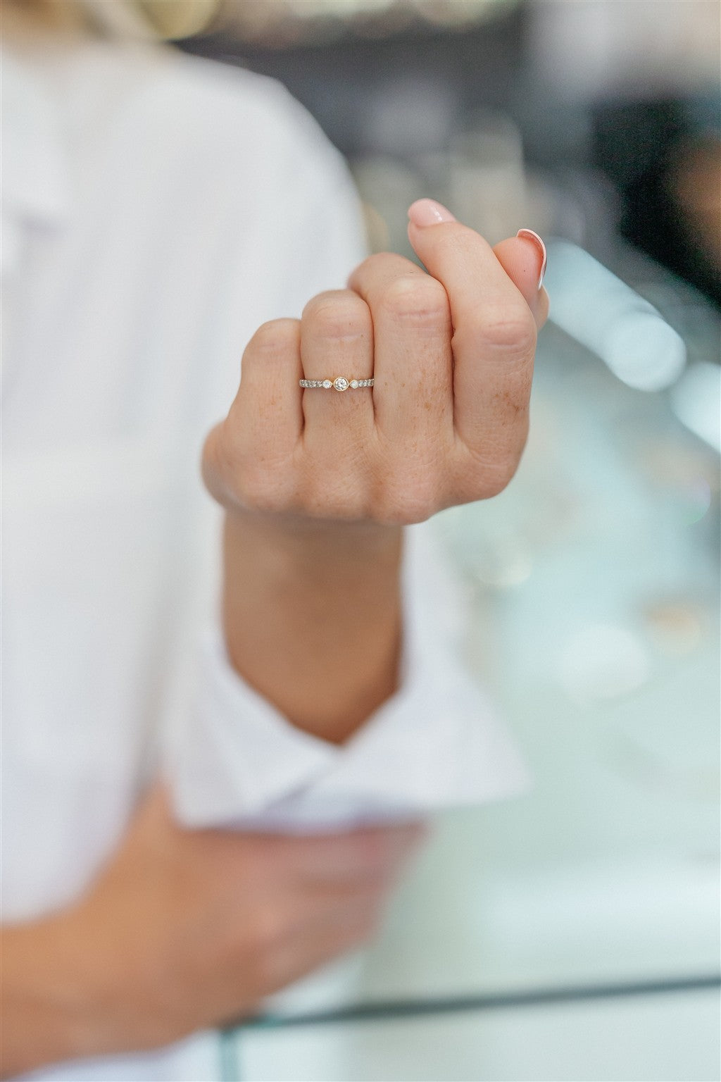 14KW/YG RD DIA BEZEL RING 
DI