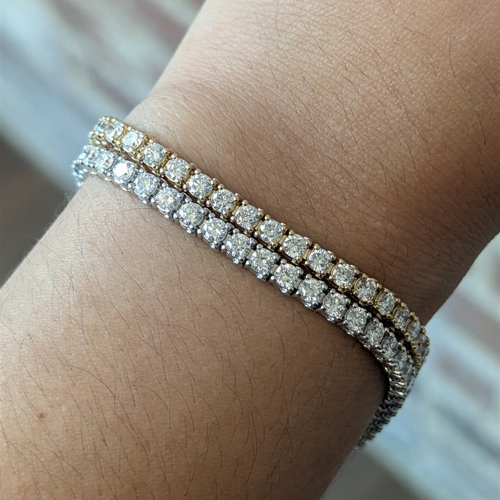Lab-grown diamond tennis brace