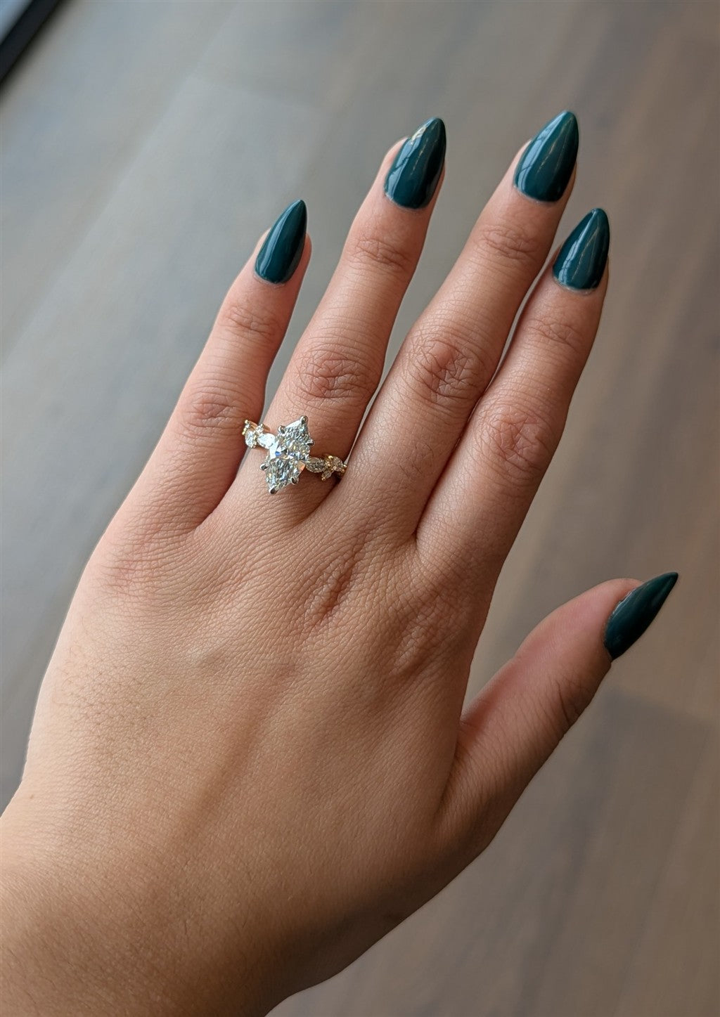 14kt yellow gold 2.10ct marqui