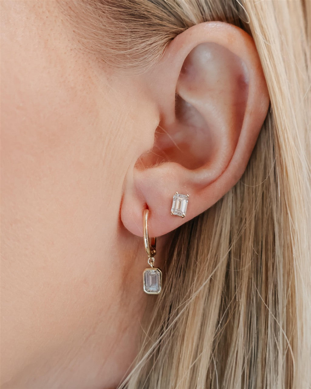 Emerald-cut lab-grown diamond