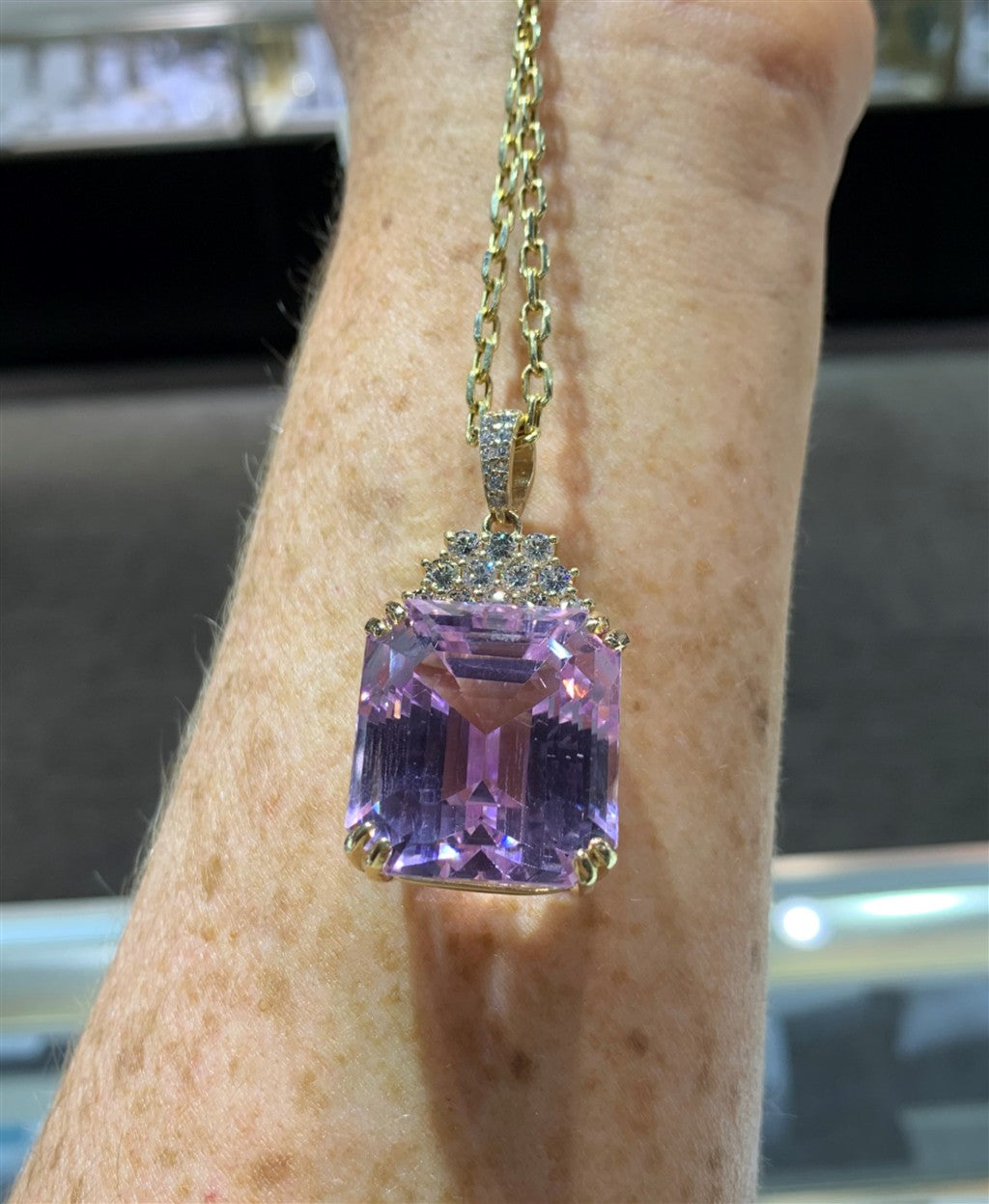 GIA #5221665670 NATURAL KUNZIT