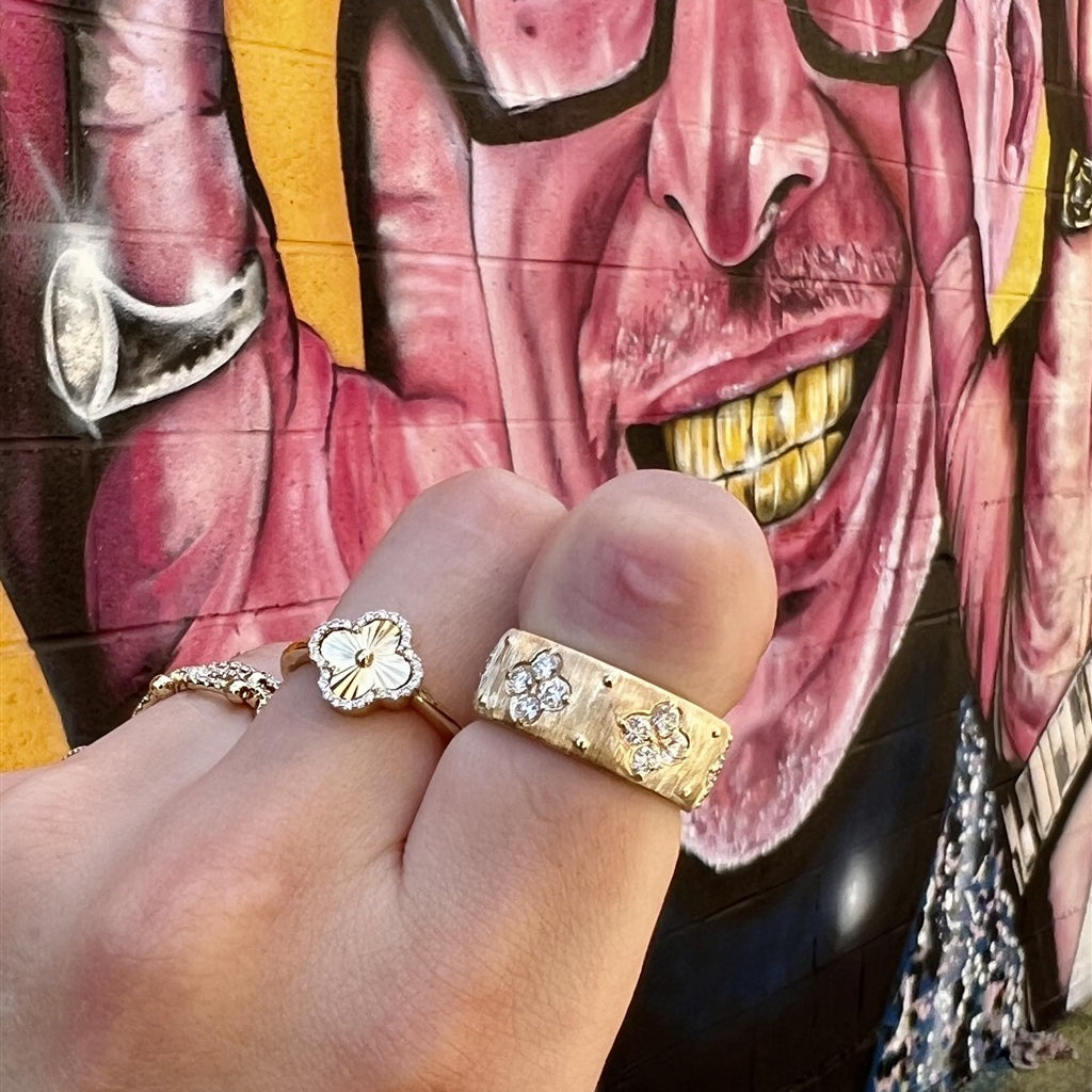 14KY brush finish and beaded d