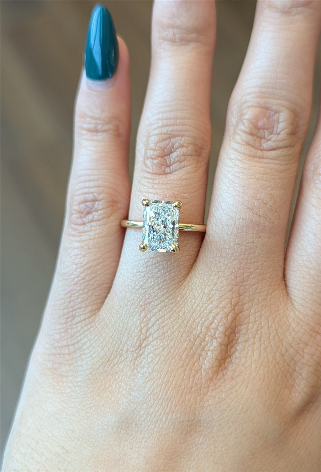 14kt yellow gold hidden halo s