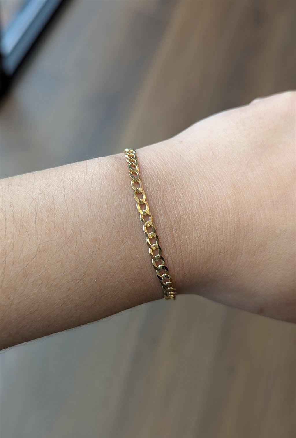 14KY 8.5" curb chain bracelet