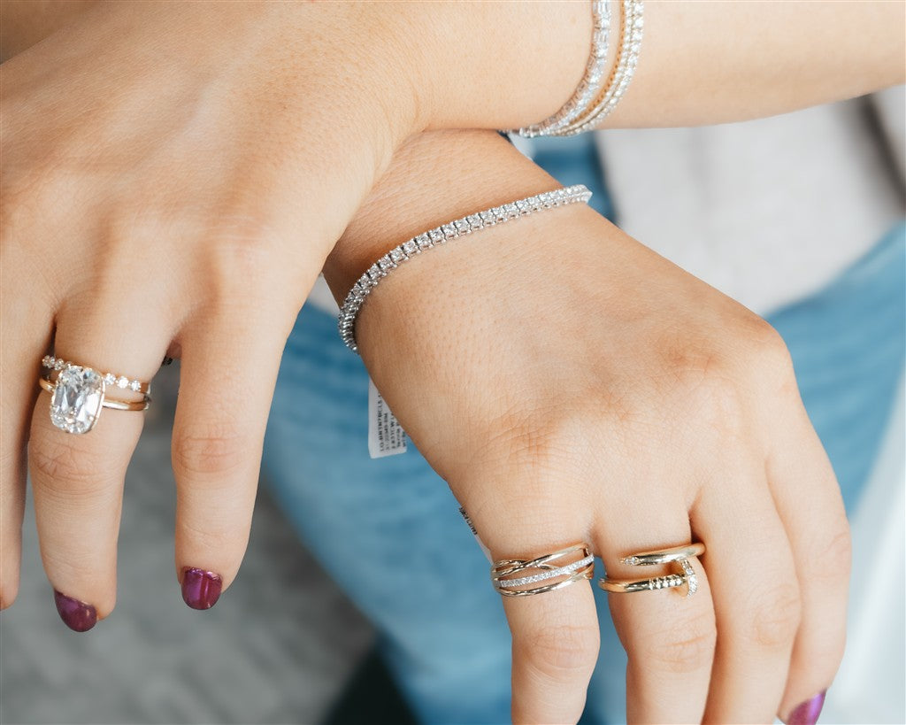 14k yg nail ring 0.15ctw