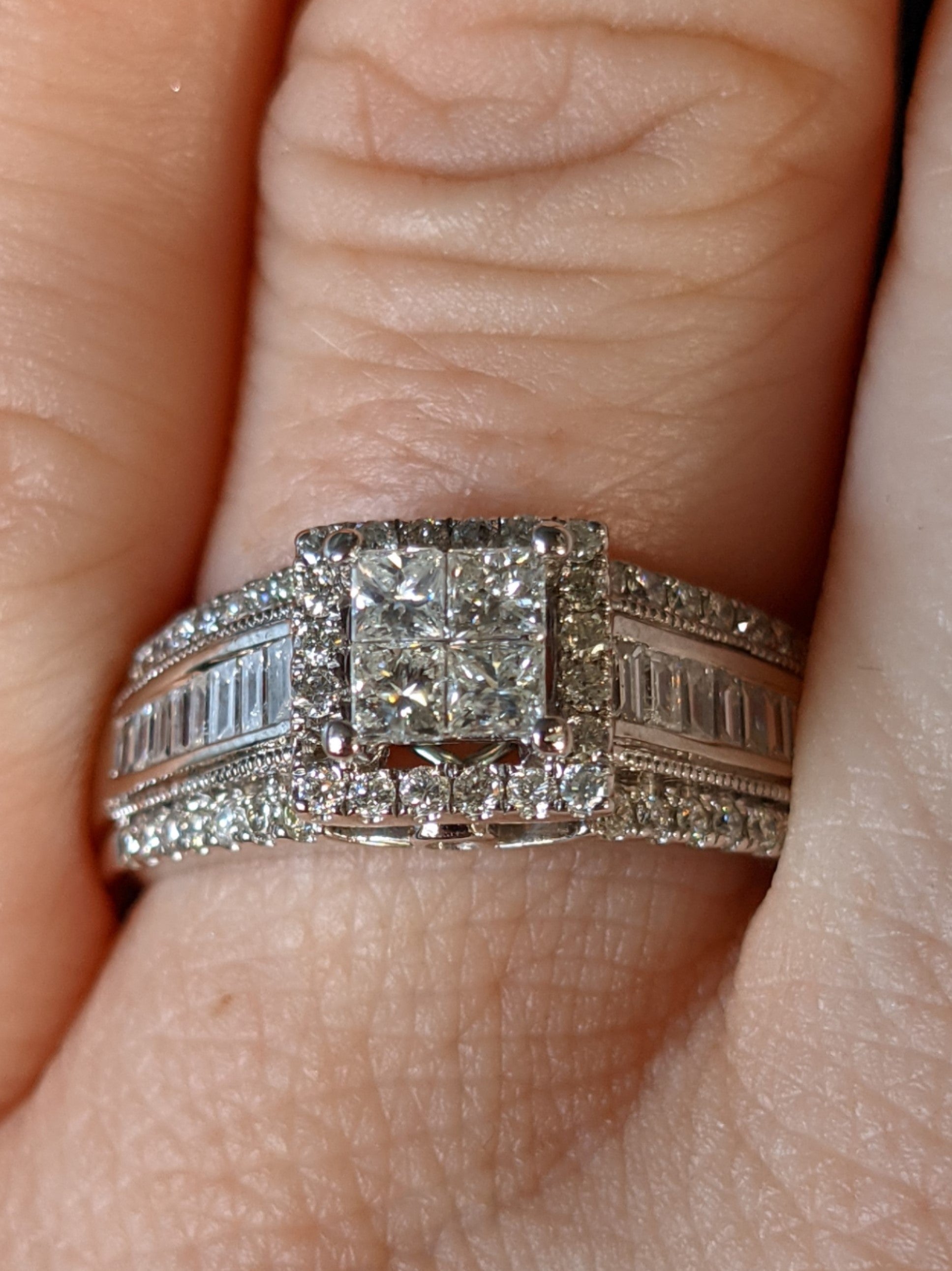 14K White Gold Diamond Engagement Ring 5/8 ctw - with Quad-Diamond Hea - V  Jewelers